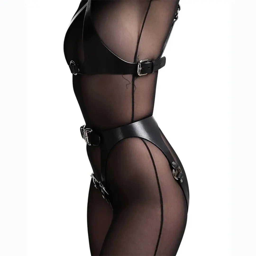 Sens Fantezi İç Giyim Vegan Deri Erotik Alt Üst Takım Seksi Harness Set - J784
