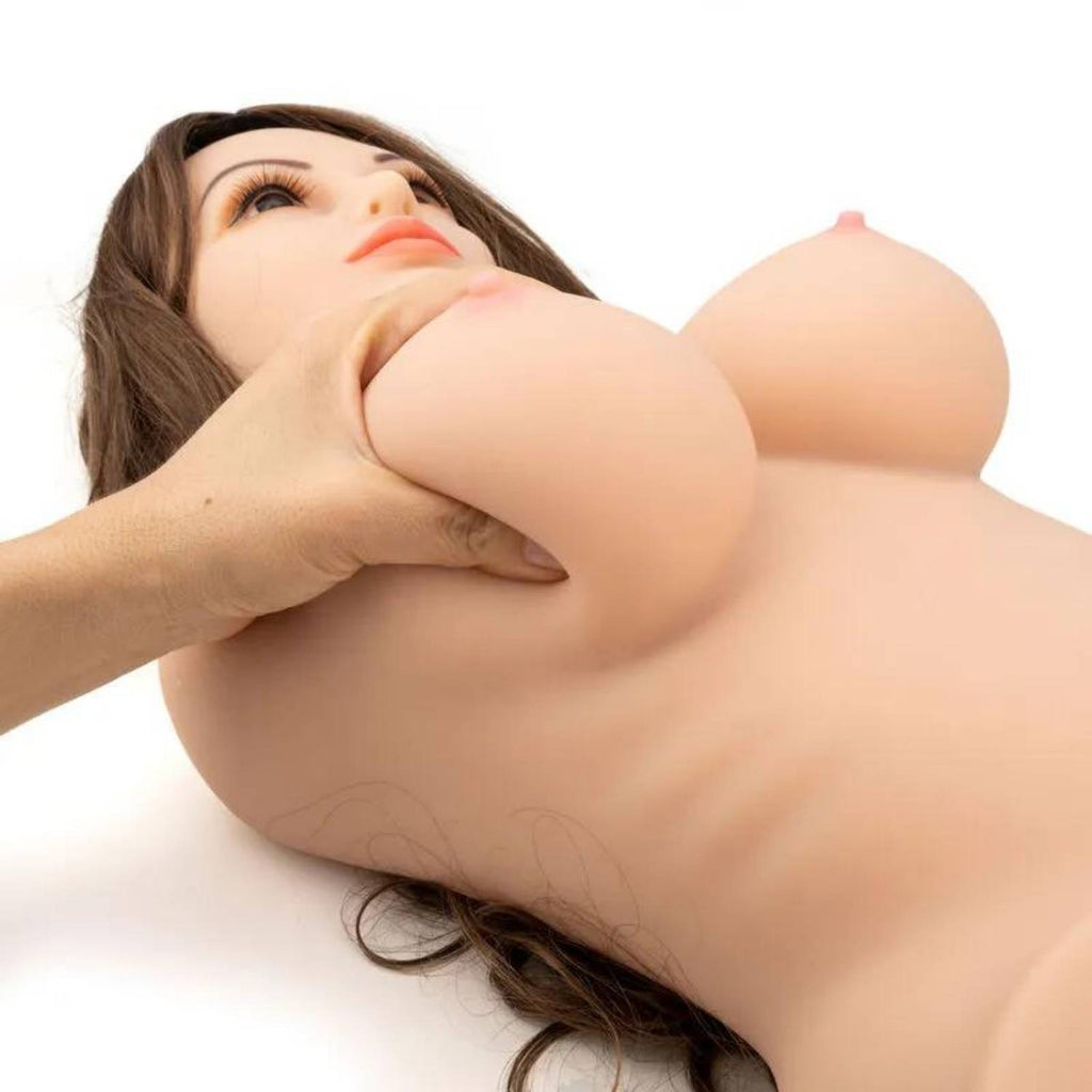 Julie - Mega Boy Saçlı Realistik Manken Oral Anal Vajina 3 Girişli Isıtmalı Titreşimli Mastürbatör 11 KG